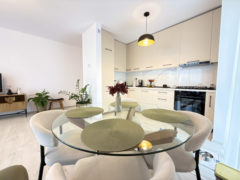 Apartament cu 2 camere si loc de parcare, zona Aradului 13, foxfort.ro