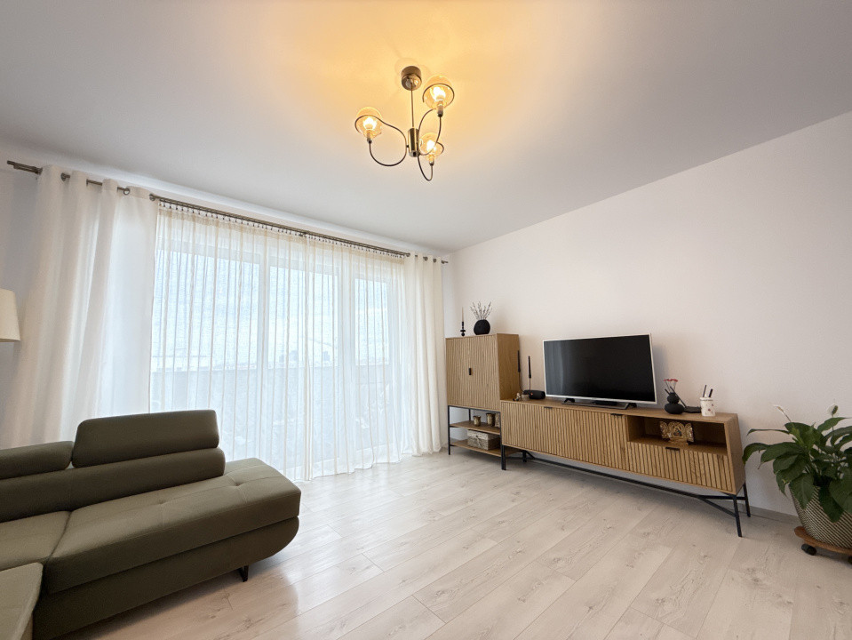 Apartament cu 2 camere si loc de parcare, zona Aradului 32, foxfort.ro