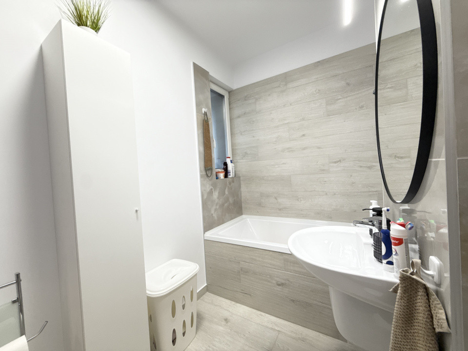 Apartament cu 2 camere si loc de parcare, zona Aradului 37, foxfort.ro