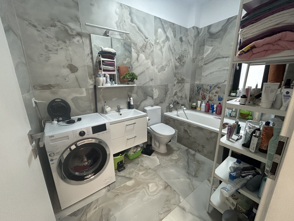 Apartament cu 3 camere si 2 bai, etaj 2 in Giroc 16, foxfort.ro