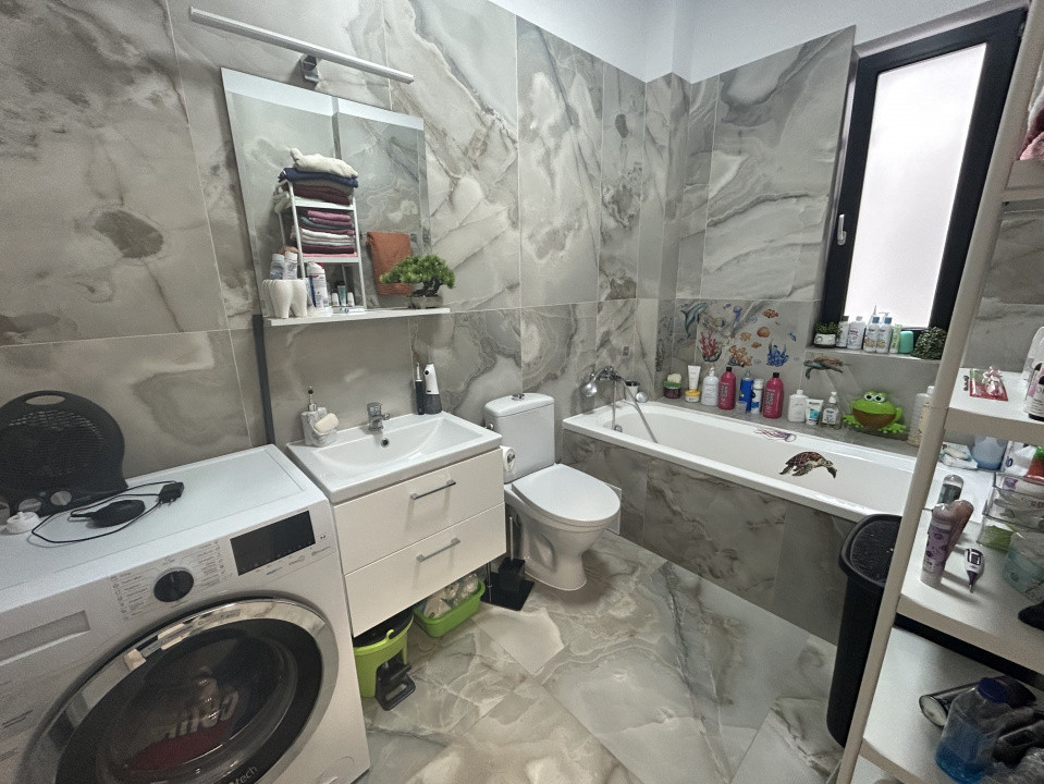 Apartament cu 3 camere si 2 bai, etaj 2 in Giroc 17, foxfort.ro