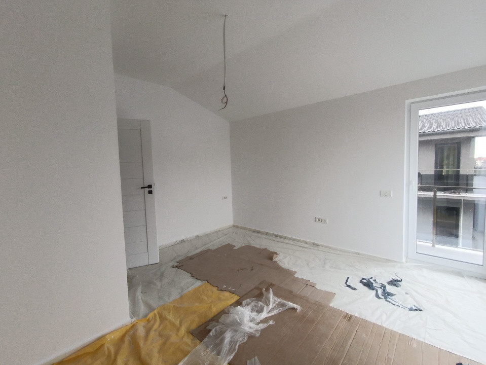 Apartament cu 3 camere de 70 mp, terasa 30 mp in Giroc 4, foxfort.ro