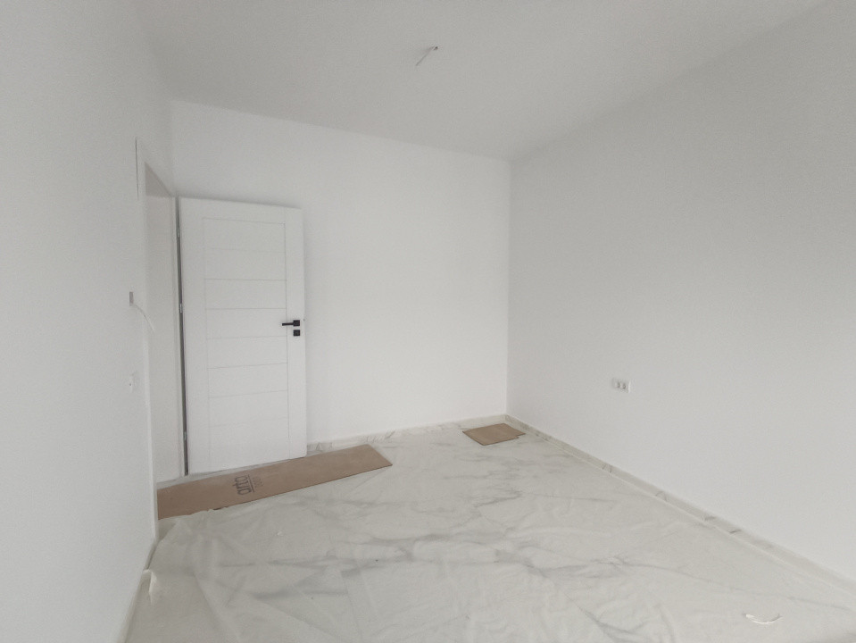 Apartament cu 3 camere de 70 mp, terasa 30 mp in Giroc 13, foxfort.ro