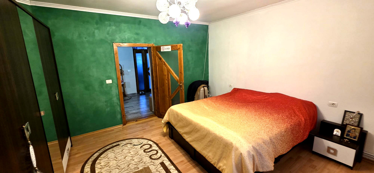 Casa de vanzare cu 3 camere, zona Aurel Vlaicu, Arad 26, foxfort.ro
