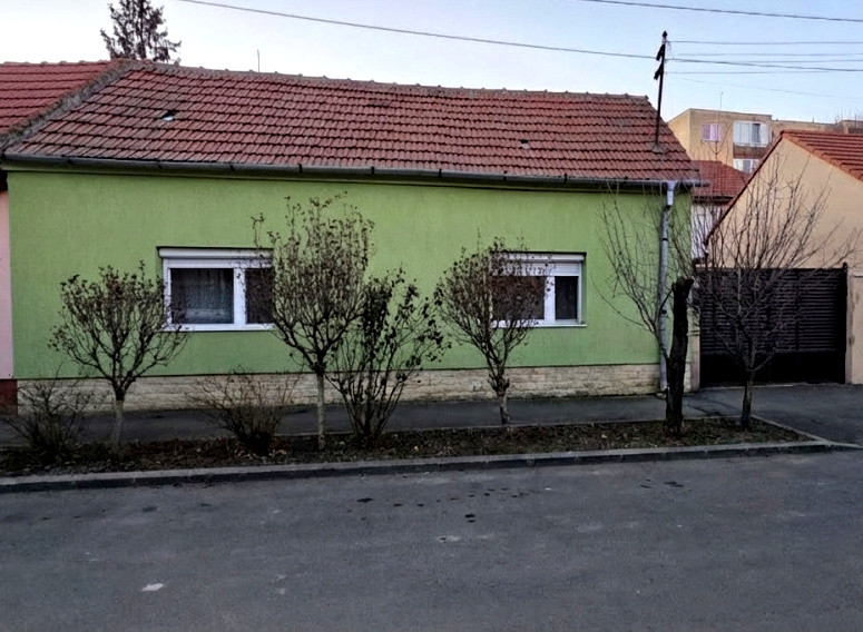 Casa de vanzare cu 3 camere, zona Aurel Vlaicu, Arad 30, foxfort.ro