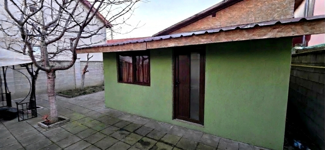 Casa de vanzare cu 3 camere, zona Aurel Vlaicu, Arad 35, foxfort.ro