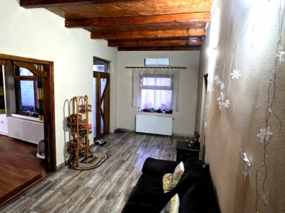 Casa de vanzare cu 3 camere, zona Aurel Vlaicu, Arad imagine mica 4, foxfort.ro