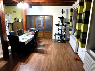 Casa de vanzare cu 3 camere, zona Aurel Vlaicu, Arad imagine mica 13, foxfort.ro