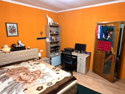 Casa de vanzare cu 3 camere, zona Aurel Vlaicu, Arad imagine mica 16, foxfort.ro