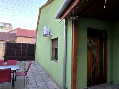 Casa de vanzare cu 3 camere, zona Aurel Vlaicu, Arad imagine mica 37, foxfort.ro