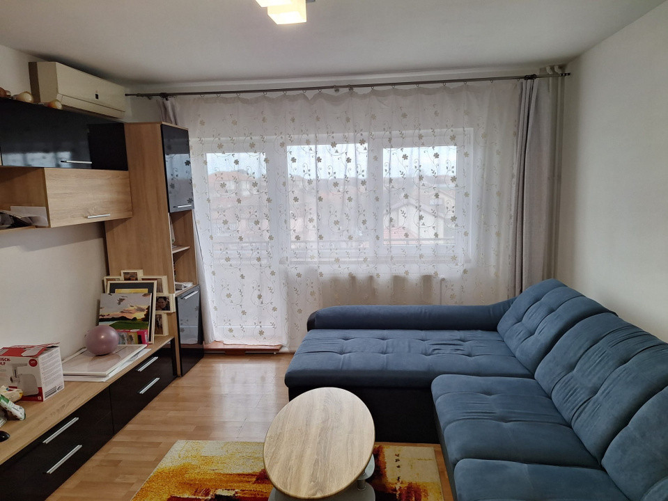 Apartament spatios cu 4 camere, 2 locuri de parcare – zona Iulius Mall 1, foxfort.ro