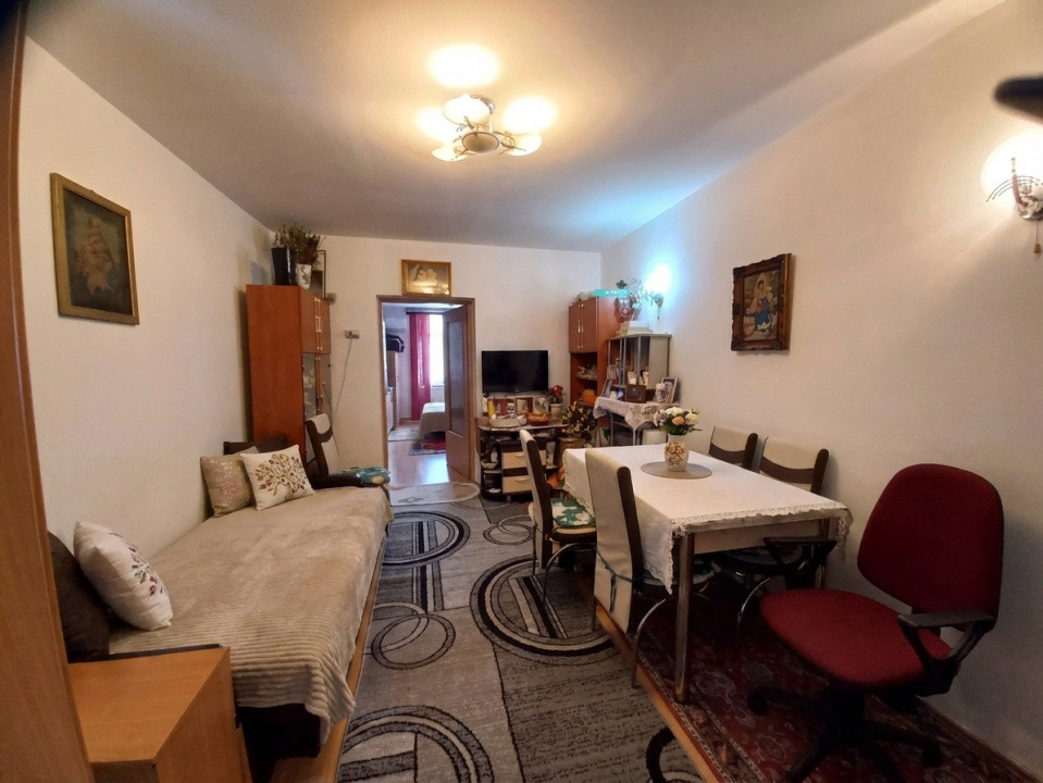 Apartament 2 camere, renovat complet, curte comuna - Timocului Saguna 2, foxfort.ro