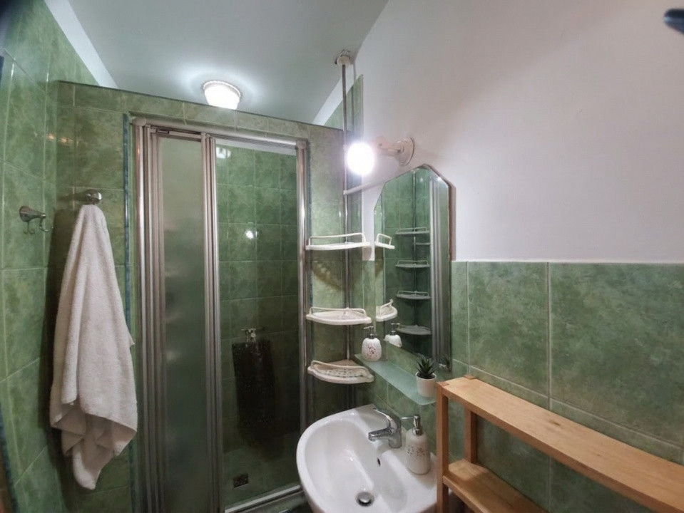 Apartament 2 camere, renovat complet, curte comuna - Timocului Saguna 4, foxfort.ro