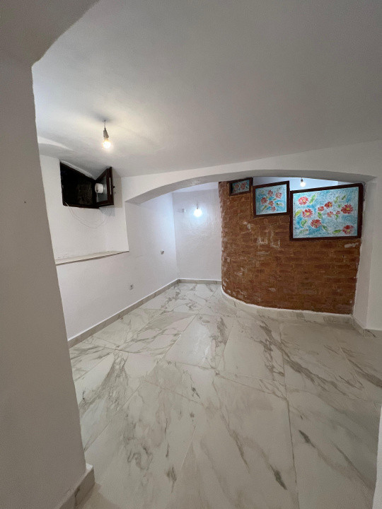 Spatiu comercial de vanzare in centrul Timisoarei 8, foxfort.ro