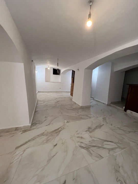 Spatiu comercial de vanzare in centrul Timisoarei 14, foxfort.ro