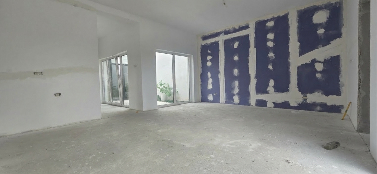 Duplex modern si spatios, gradina interiora de 12 mp - zona Sacalaz 1, foxfort.ro