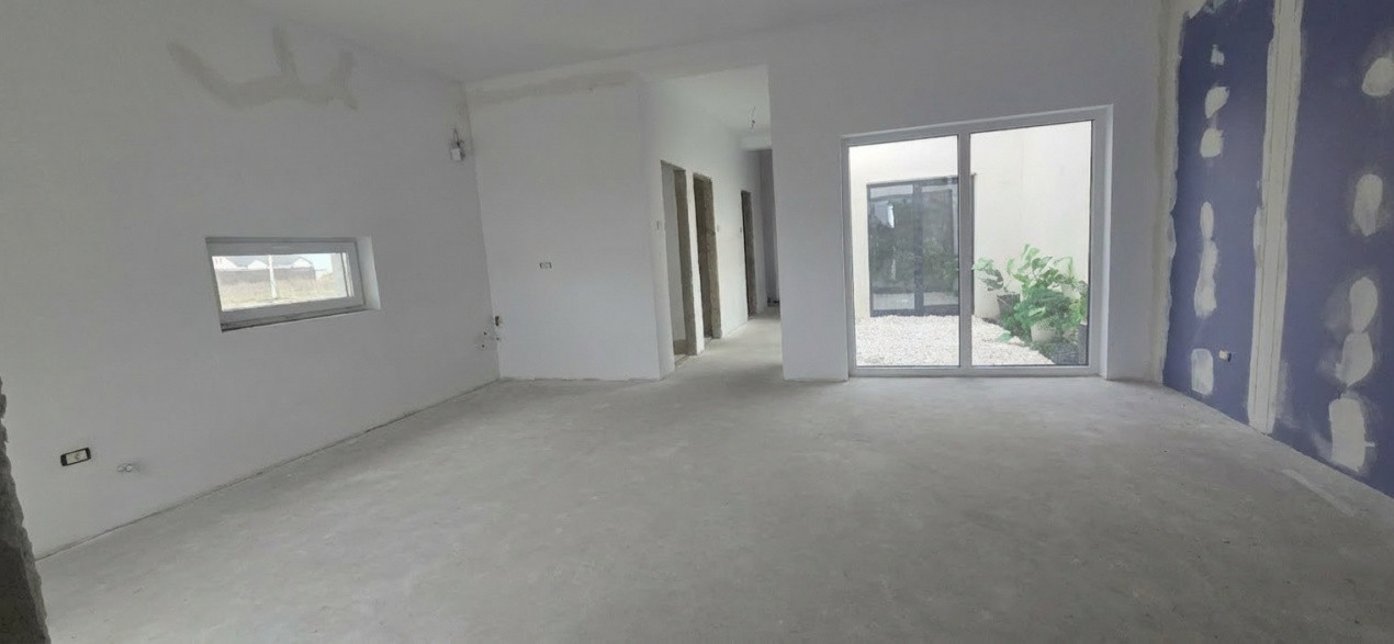 Duplex modern si spatios, gradina interiora de 12 mp - zona Sacalaz 2, foxfort.ro