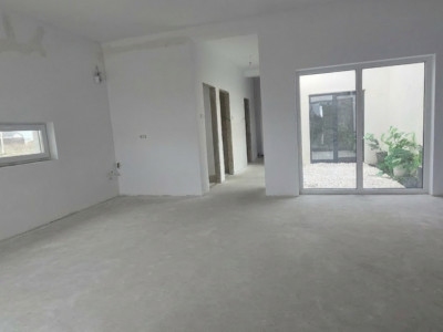 Duplex modern si spatios, gradina interiora de 12 mp - zona Sacalaz imagine mica 2, foxfort.ro