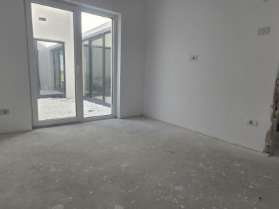 Duplex modern si spatios, gradina interiora de 12 mp - zona Sacalaz imagine mica 3, foxfort.ro