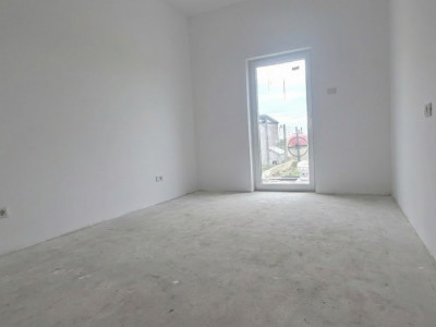 Duplex modern si spatios, gradina interiora de 12 mp - zona Sacalaz imagine mica 6, foxfort.ro