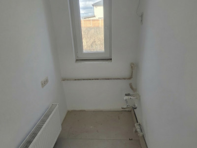 Duplex modern si spatios, gradina interiora de 12 mp - zona Sacalaz imagine mica 8, foxfort.ro