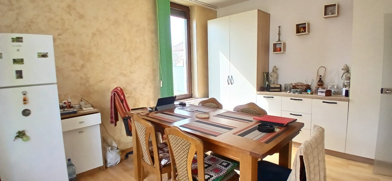 Casa individuala cu 5 camere Parter + Etaj in Ronat 1, foxfort.ro