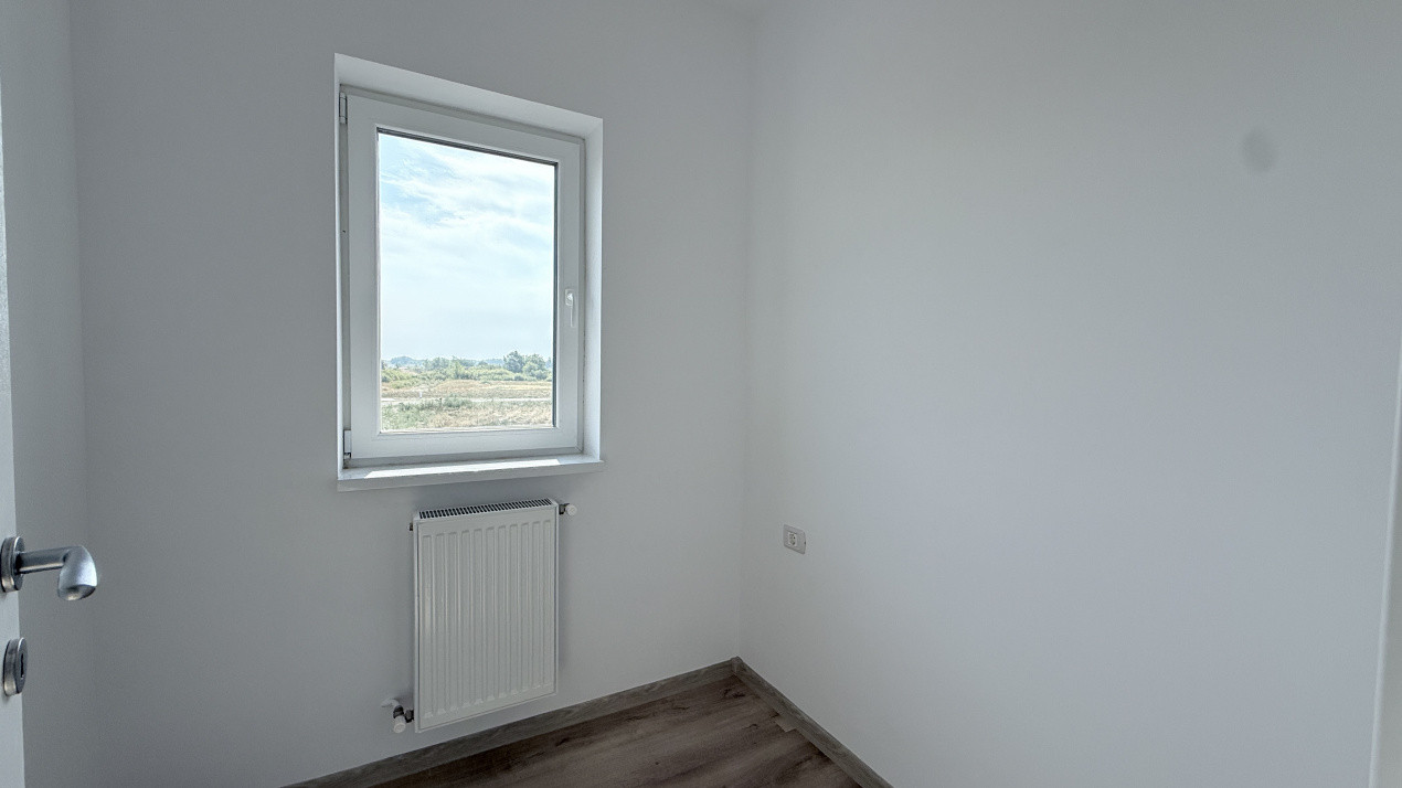 Comision 0% Duplex de vanzare, 4 camere, teren 466 mp - Mosnita Noua 17, foxfort.ro