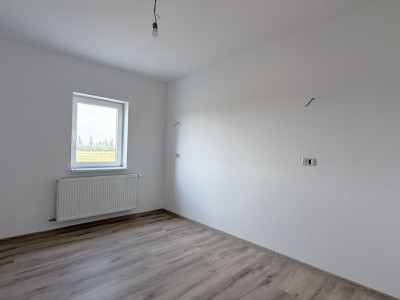 Comision 0% Duplex de vanzare, 4 camere, teren 466 mp - Mosnita Noua imagine mica 7, foxfort.ro
