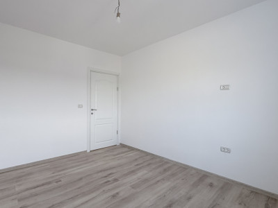 Comision 0% Duplex de vanzare, 4 camere, teren 466 mp - Mosnita Noua imagine mica 8, foxfort.ro