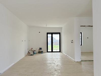 Duplex de vanzare, 3 camere cu toate utilitatile - Bucovat imagine mica 4, foxfort.ro