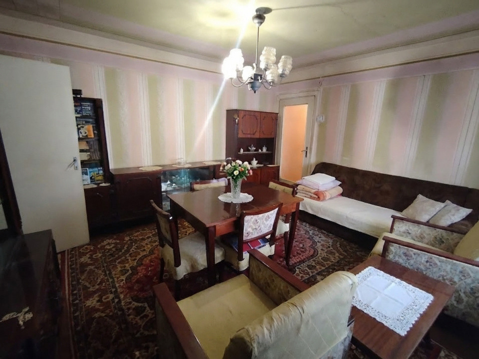 Apartament cu 2 camere de vanzare, zona Complex Studentesc 2, foxfort.ro