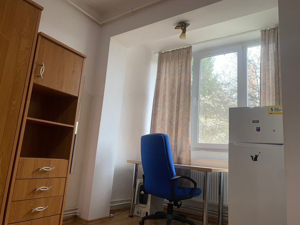 Apartament cu o camera de inchiriat, zona Dacia 3, foxfort.ro