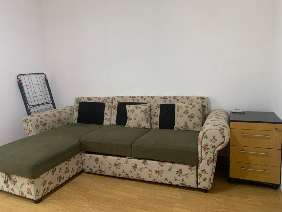 Apartament cu o camera de inchiriat, zona Dacia 5, foxfort.ro