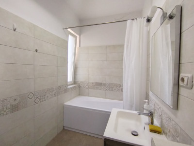 Apartament cu 2 camere de vanzare in Giroc imagine mica 10, foxfort.ro