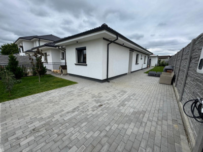 Duplex modern, complet utilat, 3 camere – Ghiroda