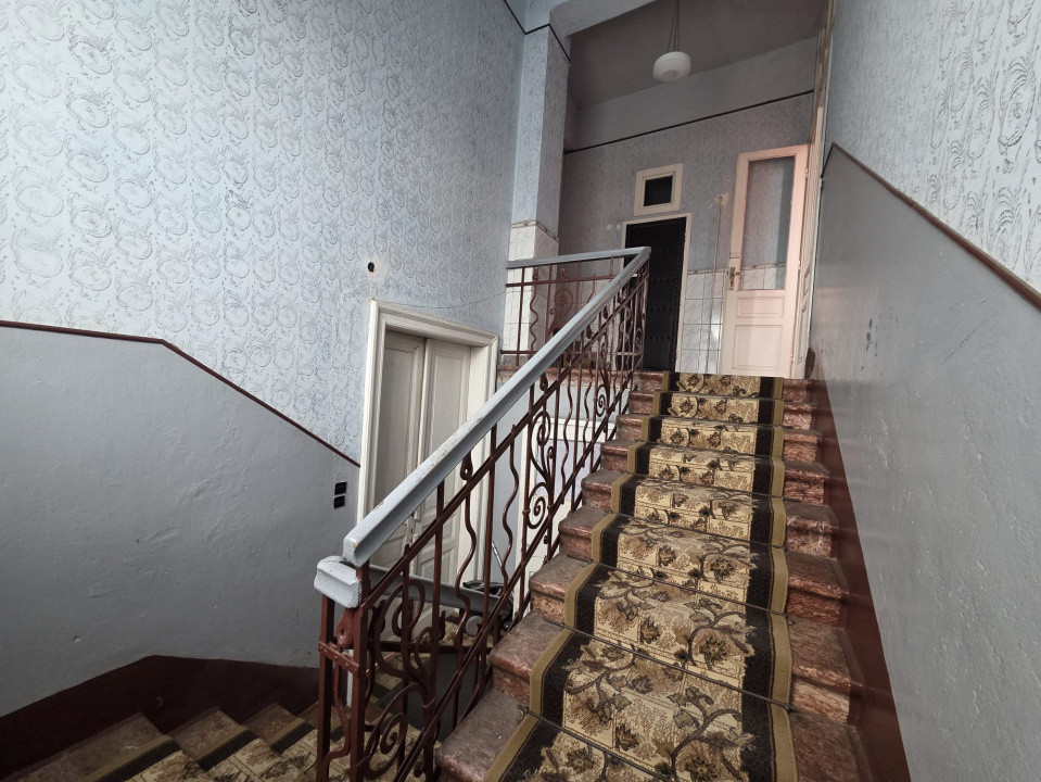 Casa individuala de vanzare | Calea Timisorii | Teren 1649 mp 4, foxfort.ro