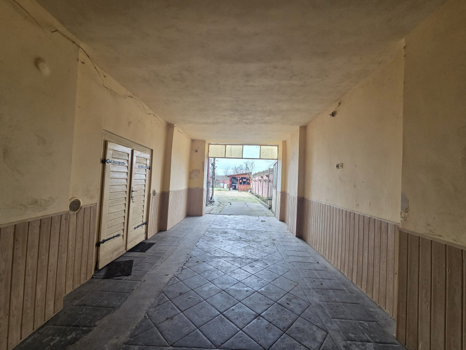 Casa individuala de vanzare | Calea Timisorii | Teren 1649 mp 10, foxfort.ro