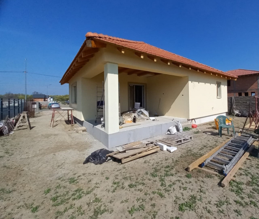 Casa individuala noua – Ghiroda – spatiu generos si confort modern 2, foxfort.ro