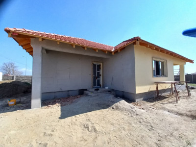 Casa individuala noua – Ghiroda – spatiu generos si confort modern