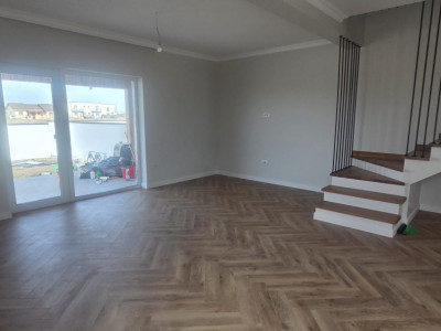 Proiect modern 4 camere, finisat la cheie, predare imediata - Mosnita Noua imagine mica 4, foxfort.ro