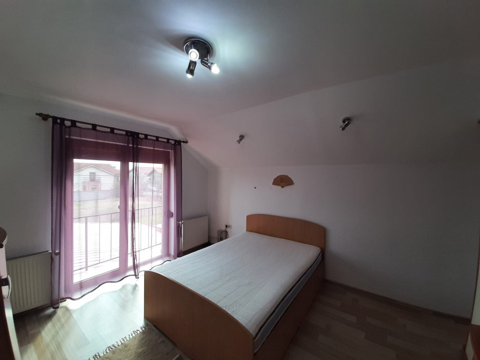 Duplex cu 5 camere de vanzare in localitatea Mosnita Noua 11, foxfort.ro