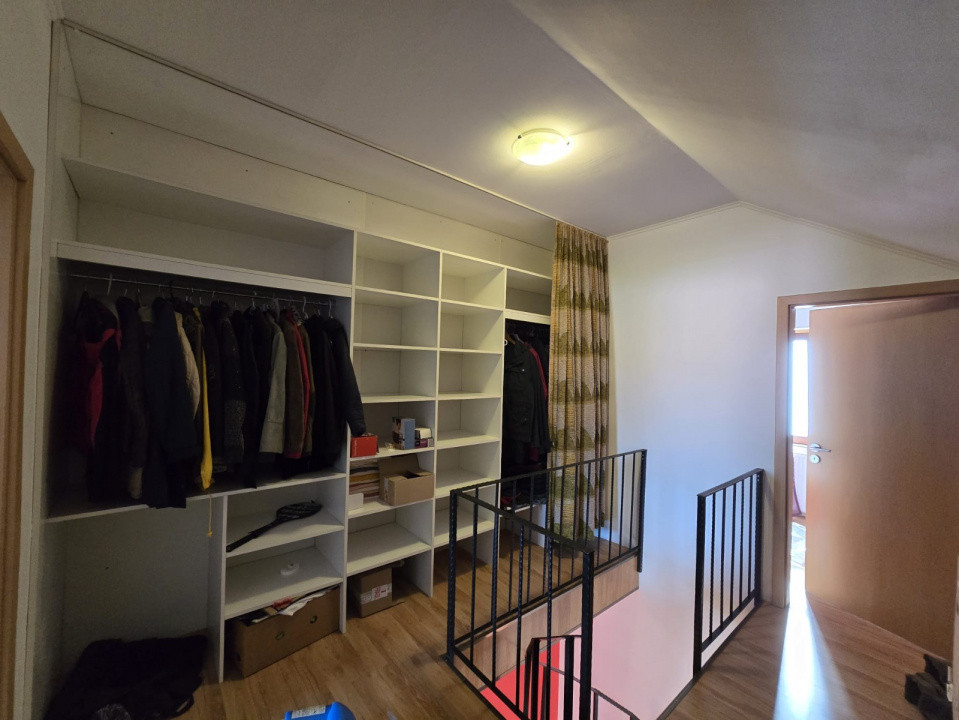 Duplex cu 5 camere de vanzare in localitatea Mosnita Noua 25, foxfort.ro