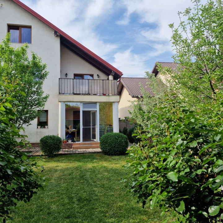 Duplex cu 5 camere de vanzare in localitatea Mosnita Noua 1, foxfort.ro