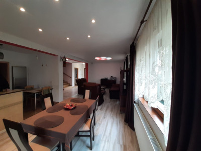 Duplex cu 5 camere de vanzare in localitatea Mosnita Noua imagine mica 7, foxfort.ro