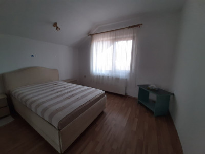 Duplex cu 5 camere de vanzare in localitatea Mosnita Noua imagine mica 10, foxfort.ro