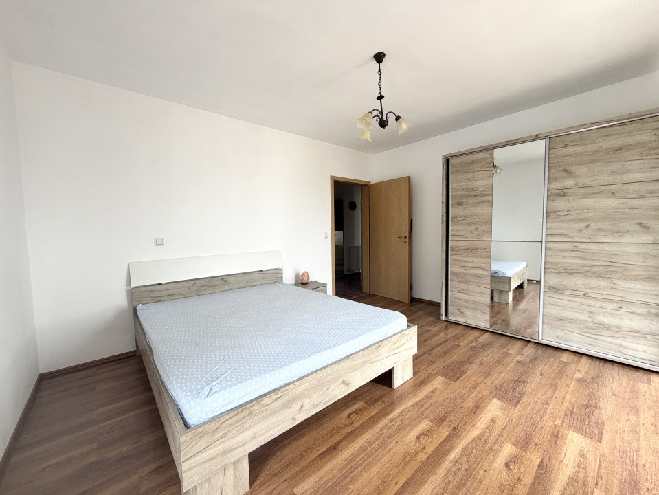 Apartament cu 2 camere mobilat si balcon generos - zona Aradului 4, foxfort.ro