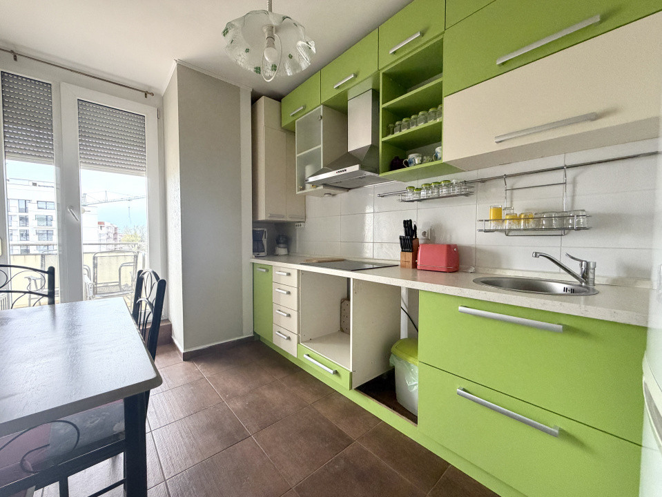 Apartament cu 2 camere mobilat si balcon generos - zona Aradului 5, foxfort.ro