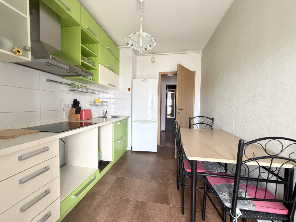 Apartament cu 2 camere mobilat si balcon generos - zona Aradului 6, foxfort.ro