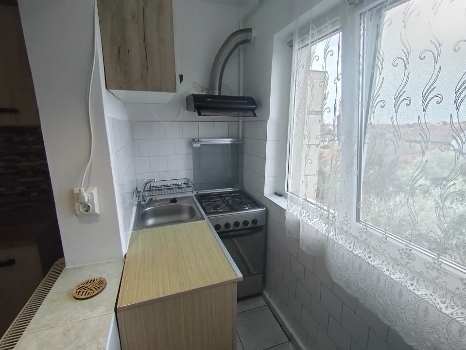 Apartament cu 2 camere de inchiriat in Timisoara, zona Girocului 11, foxfort.ro