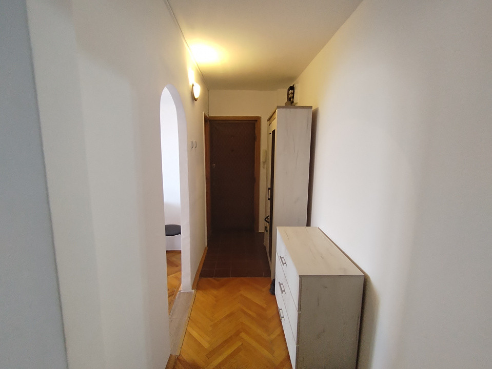 Apartament cu 2 camere de inchiriat in Timisoara, zona Girocului 15, foxfort.ro